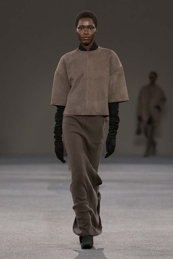 Max Mara FW26 01 Max Mara
