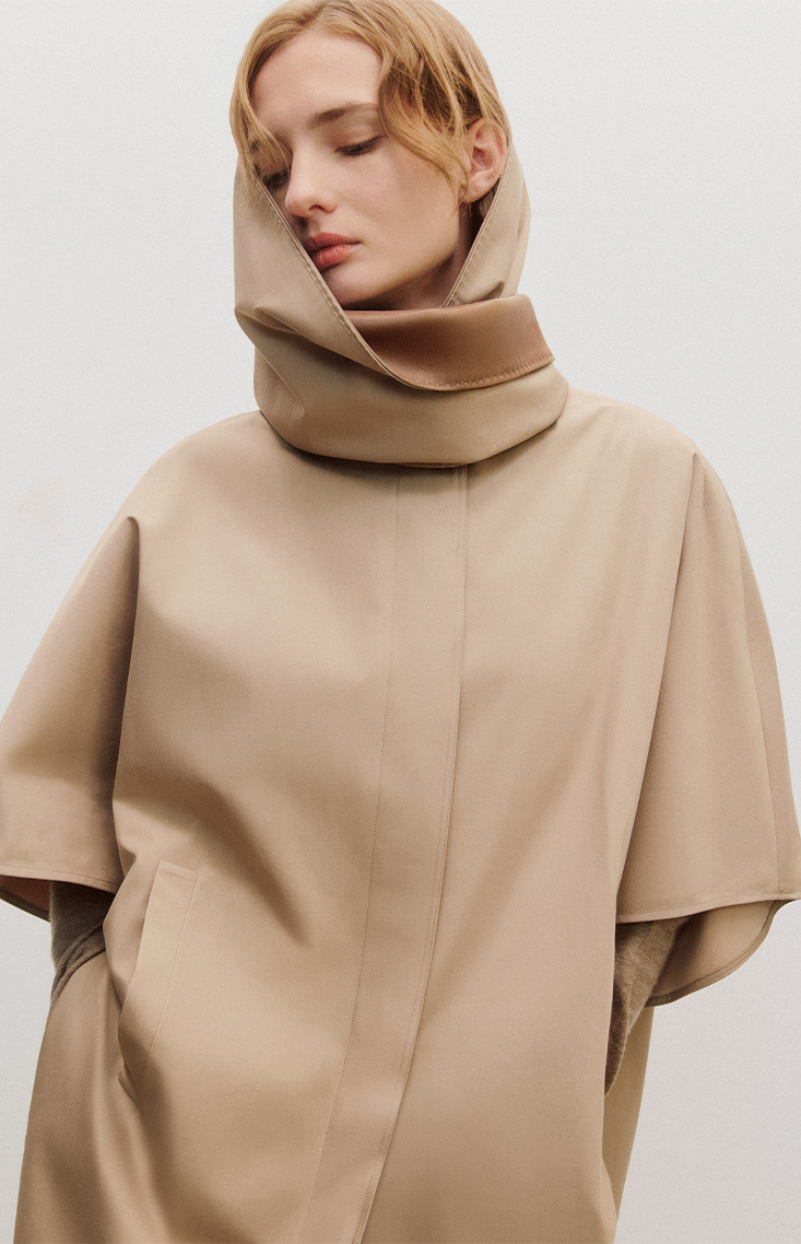 Capes Max Mara